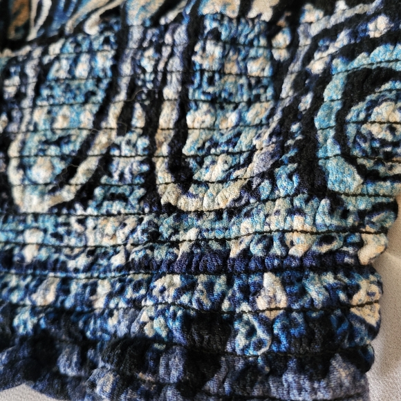 Blue Patterned Women's Top - Picture 5 of 5